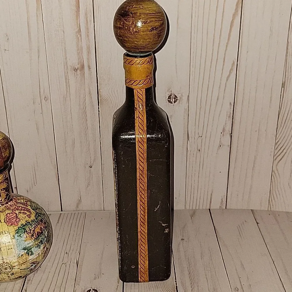 Vintage Fausto Corduri Old World Map 2 Wine Decanter Bottles Florence Italy